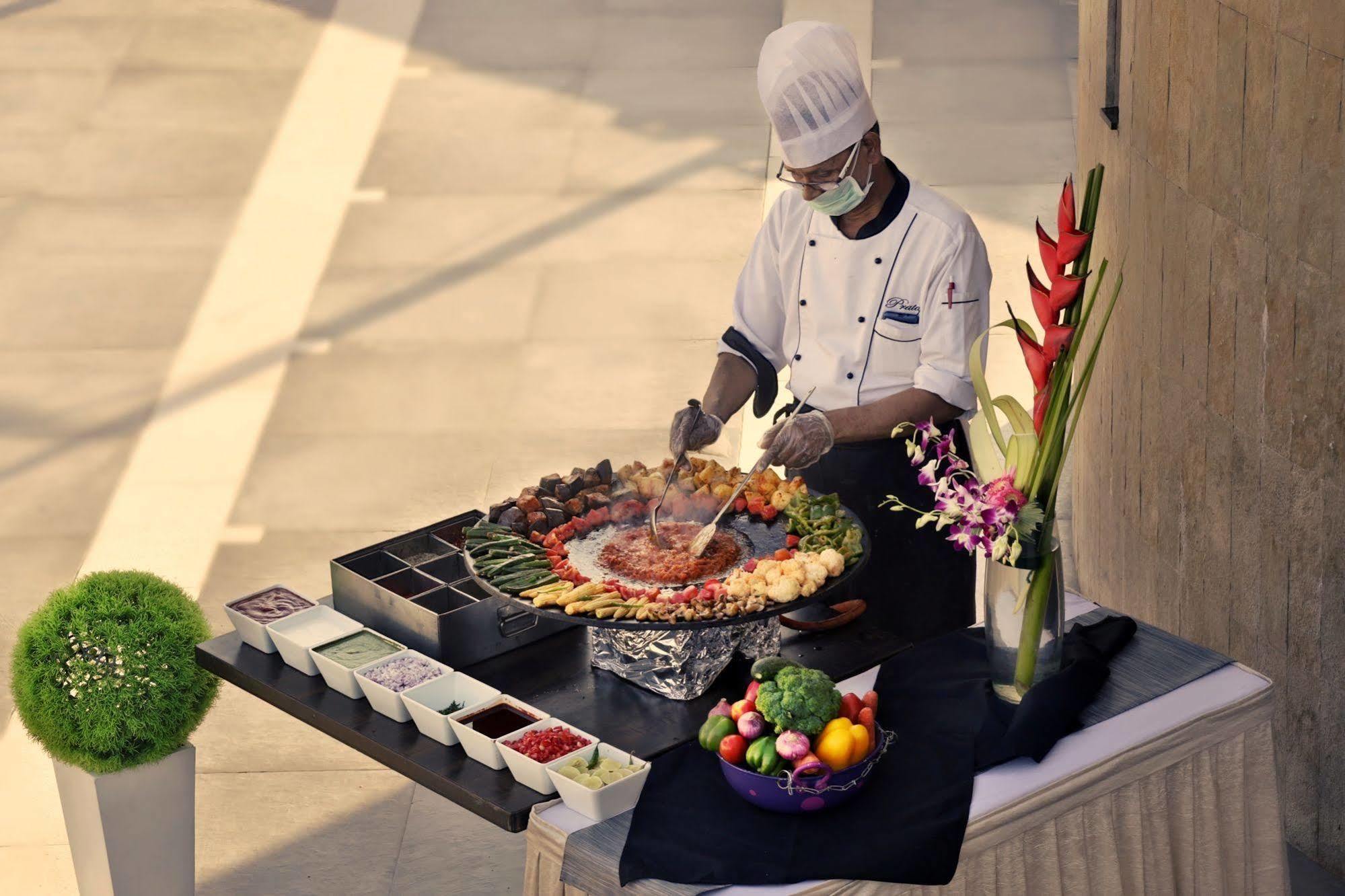 Hotel The Oriental Residency 3*